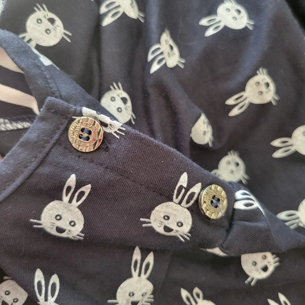 NWT Arshiner Girls Matching Bunny Outfit. Size 160 (Runs Super Small)